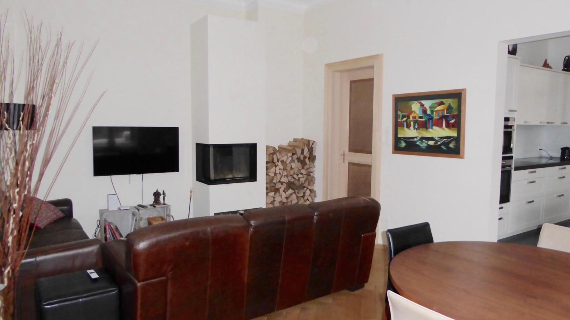 Georgian Guest Rooms Βασιλεία Εξωτερικό φωτογραφία