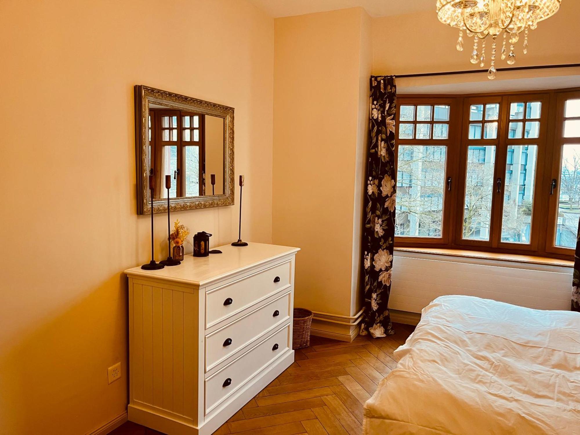 Georgian Guest Rooms Βασιλεία Εξωτερικό φωτογραφία