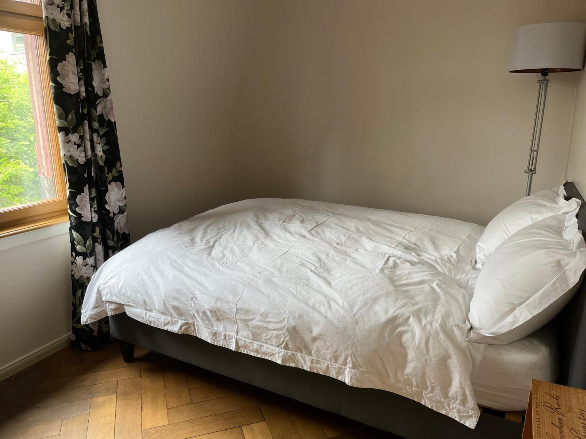 Georgian Guest Rooms Βασιλεία Εξωτερικό φωτογραφία
