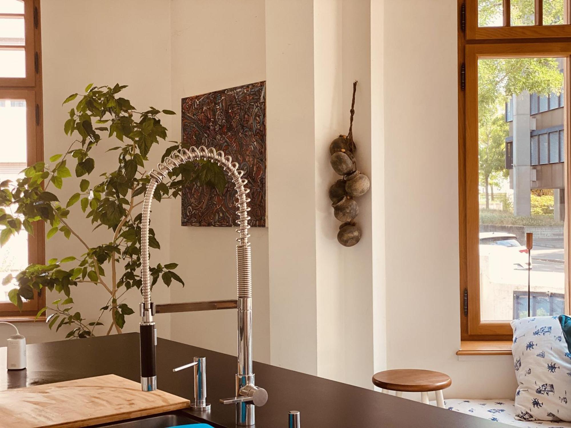 Georgian Guest Rooms Βασιλεία Εξωτερικό φωτογραφία